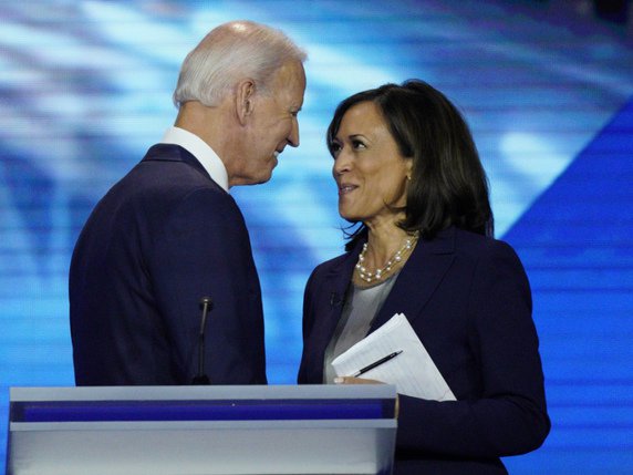 Ex-rivale de Joe Biden dans la primaire démocrate, Kamala Harris a été choisie comme colistière pour la course à la Maison Blanche (archives). © KEYSTONE/AP/David J. Phillip