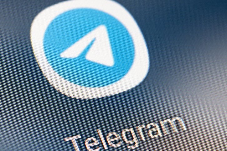 "Je pense que nous faisons du bon travail avec Telegram, avec 900 millions d'utilisateurs qui dépasseront probablement le milliard d'utilisateurs mensuels actifs d'ici un an", a affirmé le fondateur de la messagerie Pavel Durov. (archives) © KEYSTONE/DPA/FABIAN SOMMER